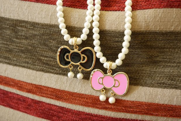 Korean Bow Pearl Necklace